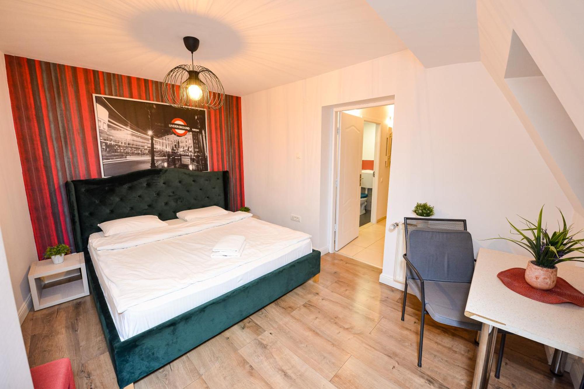 The Lincoln Suites - Central Shabbat Friendly Apartments 부쿠레슈티 외부 사진
