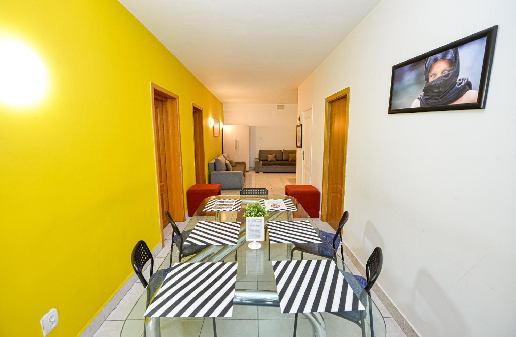 The Lincoln Suites - Central Shabbat Friendly Apartments 부쿠레슈티 외부 사진