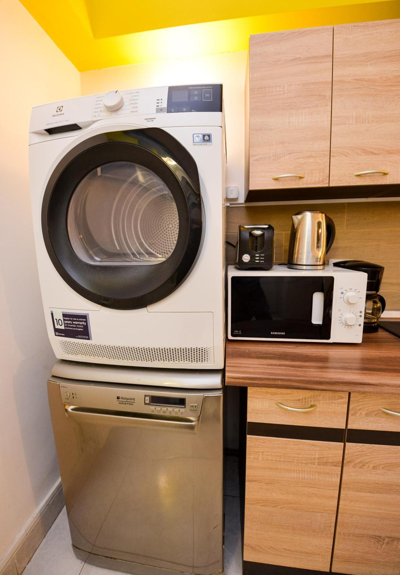 The Lincoln Suites - Central Shabbat Friendly Apartments 부쿠레슈티 외부 사진