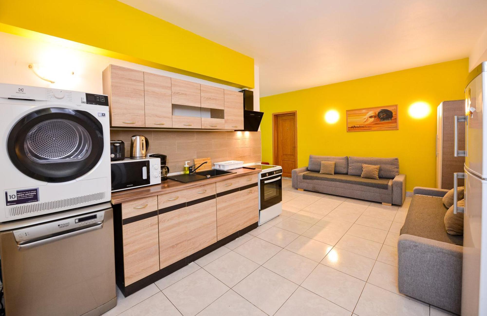 The Lincoln Suites - Central Shabbat Friendly Apartments 부쿠레슈티 외부 사진